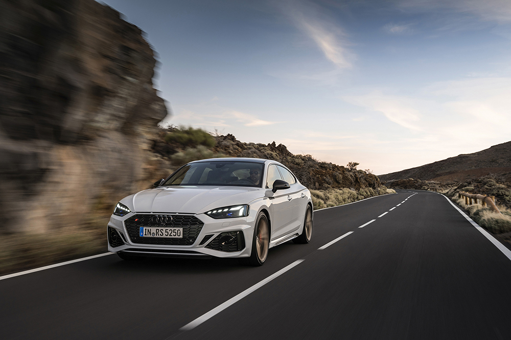 Audi scherpt RS 5 Coupé en RS 5 Sportback verder aan