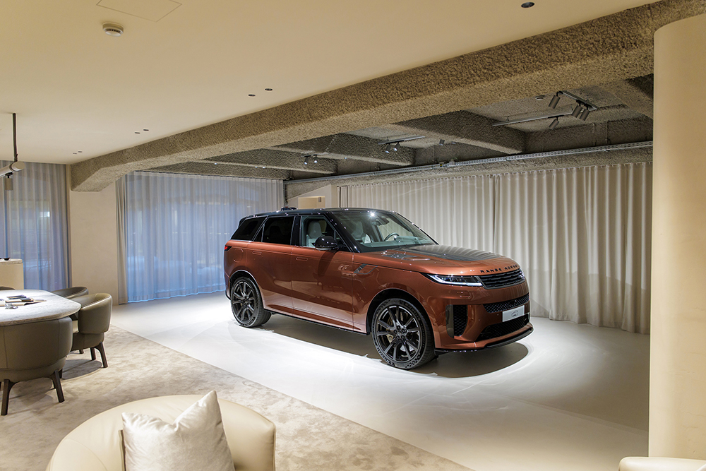 Range Rover opent exclusieve SV Bespoke Studio in Antwerpen